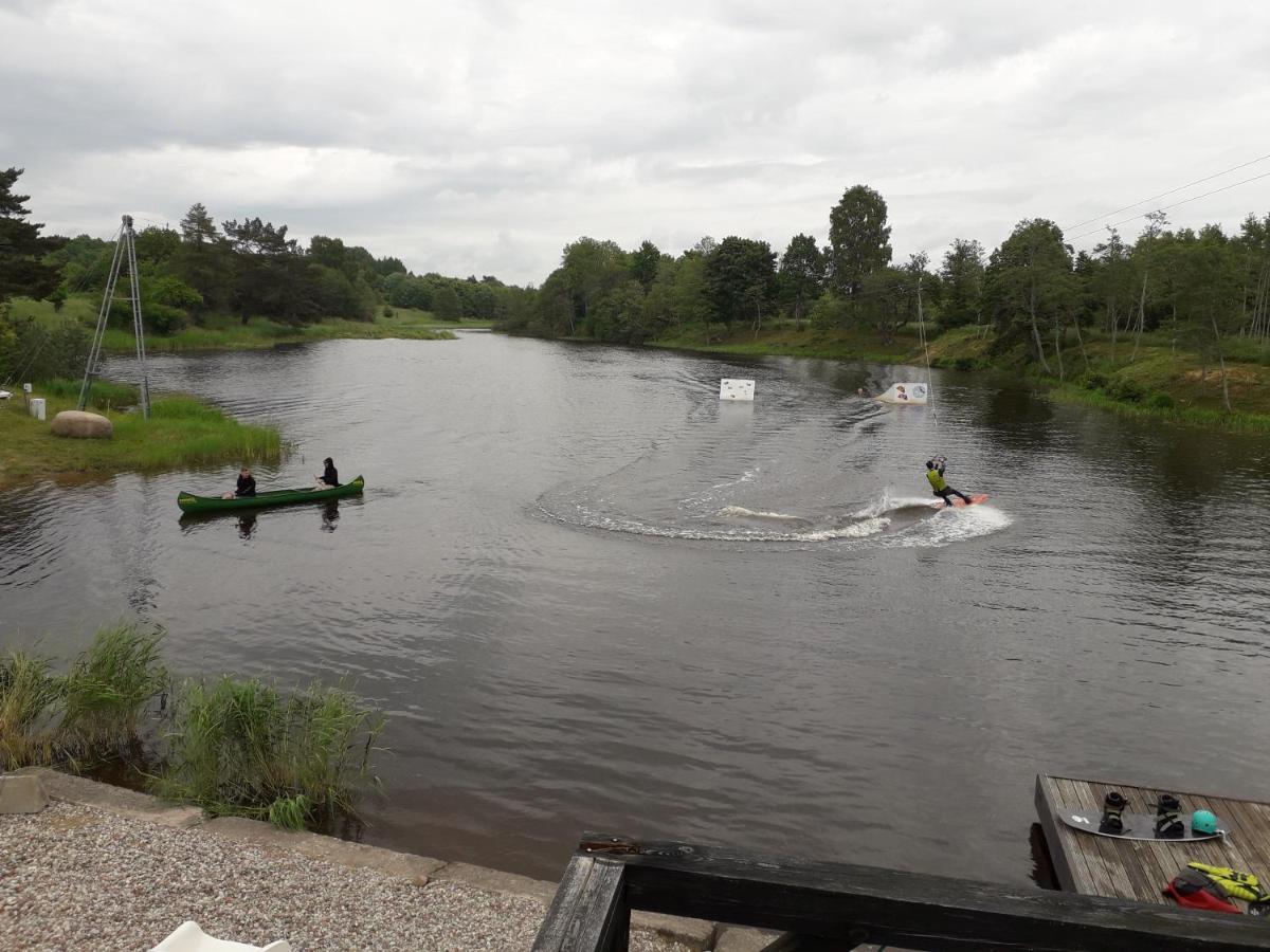 Brivdienu Maja"Ordzinas' Villa Pāvilosta Exteriör bild